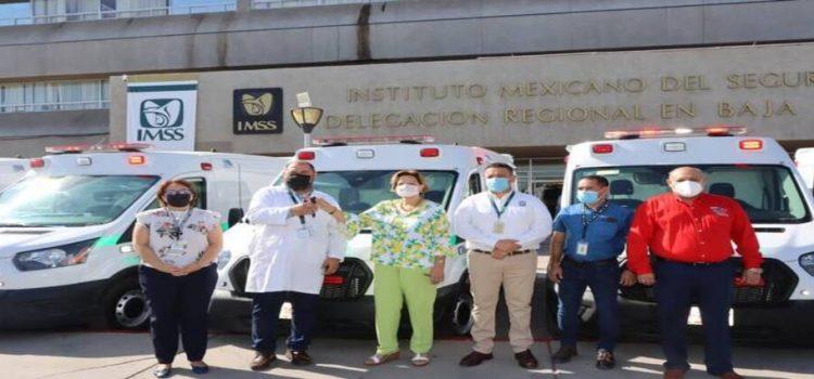 Entregan ambulancias a la delegación del IMSS en Baja California