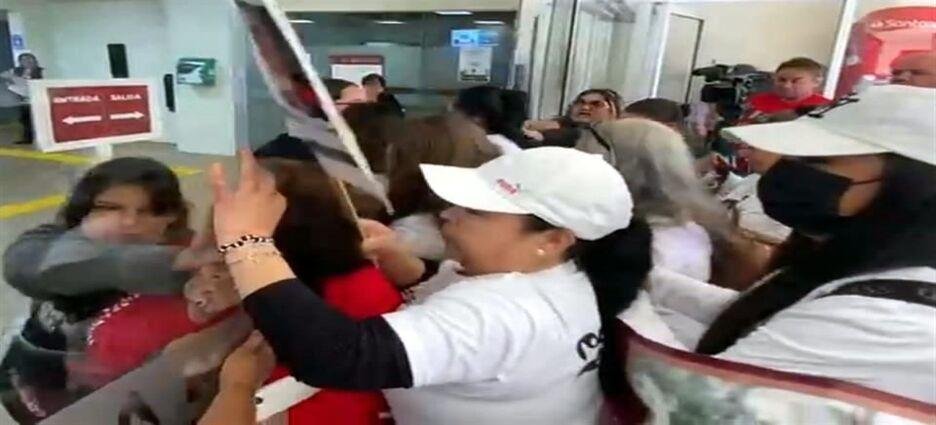 Familiares de desaparecidos exigieron hablar con la alcaldesa por sus declaraciones