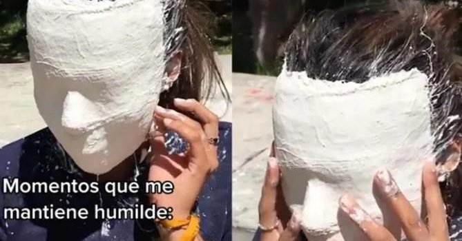 Se aplicó una mascarilla embellecedora de yeso Se aplicó una mascarilla embellecedora de yeso