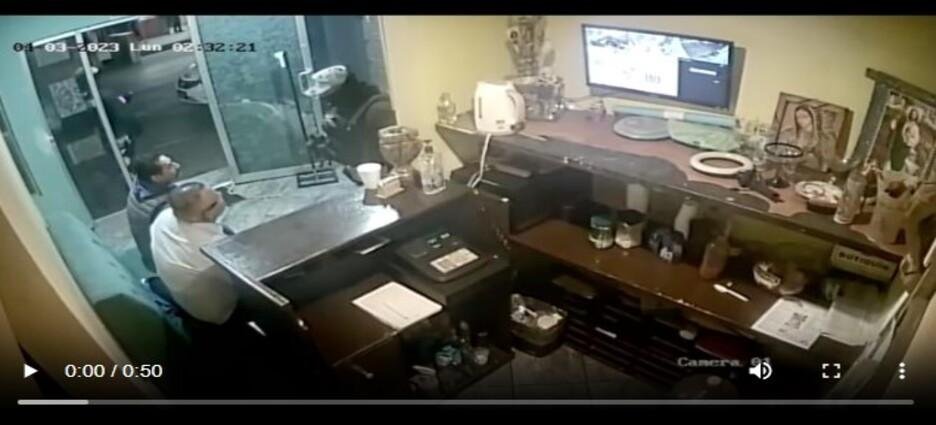 Comerciantes denuncian ser extorsionados por agentes de la Guardia Nacional