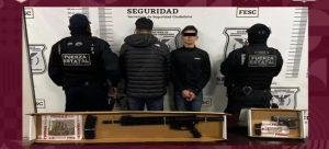 Detienen a un joven y un menor de edad en posesión de armas de fuego