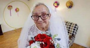 Se cansó de esperar al amor de su vida