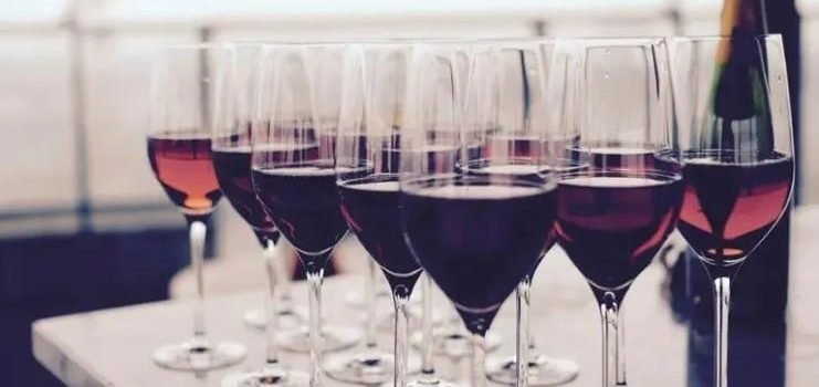 Gana vino de 50 pesos concurso internacional Gana vino de 50 pesos concurso internacional