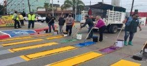 Cruces peatonales de Tijuana fueron pintados de arcoíris