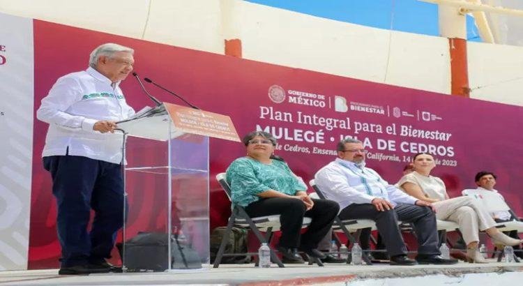 Marina del Pilar y López Obrador visitaron la Isla de Cedros