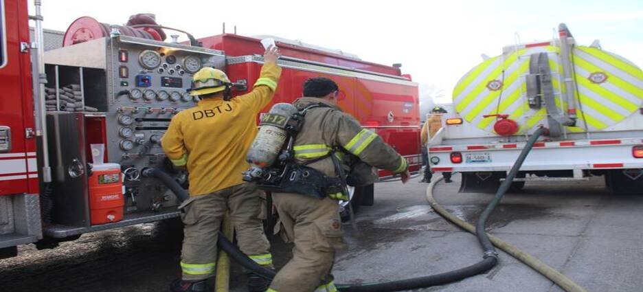 Tijuana presenta déficit de bomberos para atender emergencias