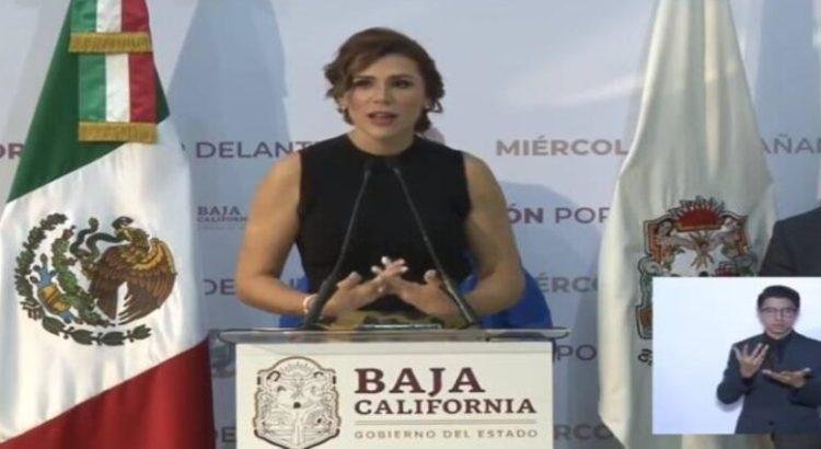 Marina del Pilar asegura que no se viola la ley al distribuir libros de texto gratuitos