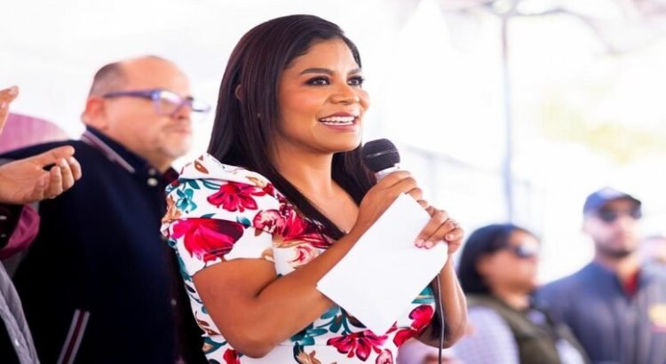 Montserrat Caballero donará un mes de salario en beneficio de damnificados en Acapulco