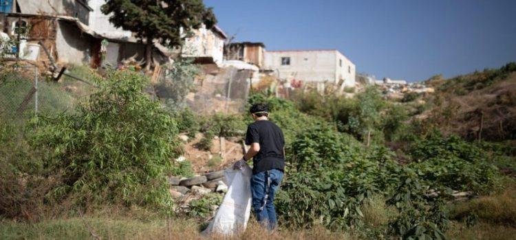 Realizan limpieza del arroyo Alamar en Tijuana
