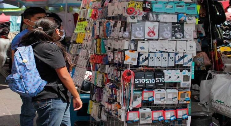 Incrementan empleos informales en Baja California