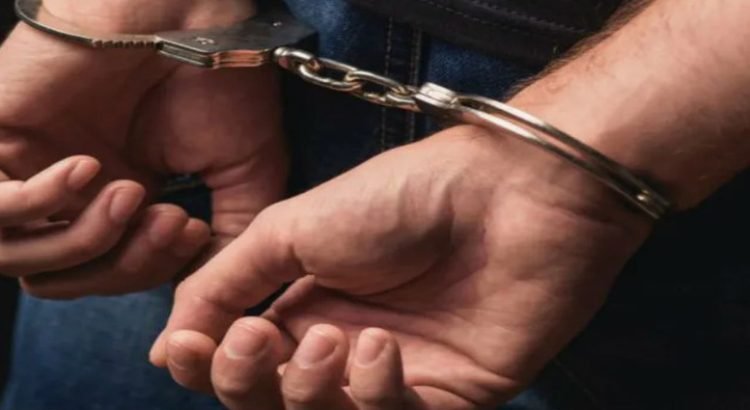 Detienen a hombre en posesión de múltiples dosis de marihuana en Tijuana