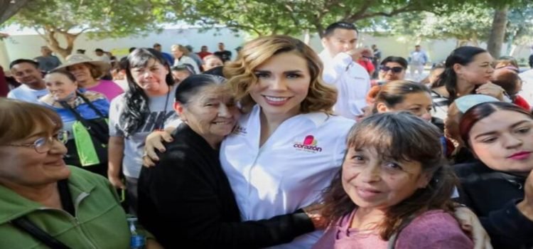 Marina del Pilar se reunió con los habitantes de la Zona Este de Tijuana