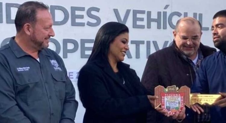 Personal del ayuntamiento de Tijuana recibió 10 unidades nuevas