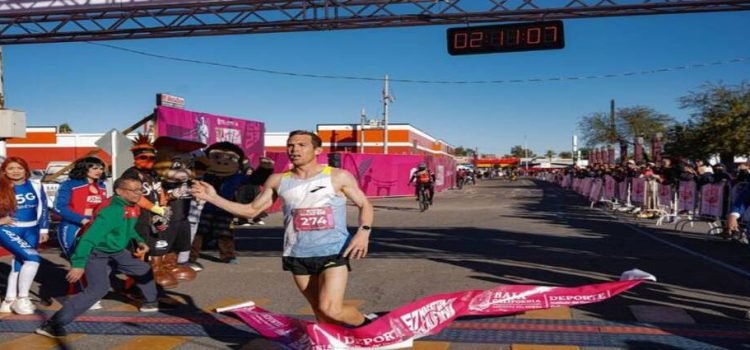 El corredor americano JC Albertson rompió la marca en el Maratón Baja California
