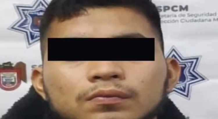 Detienen a Traficante de Personas con 15 migrantes de Oriente medio en Tijuana