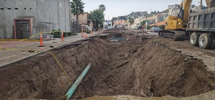 Socavón en Fraccionamiento Bugambilias será reparado por el Ayuntamiento de Tijuana