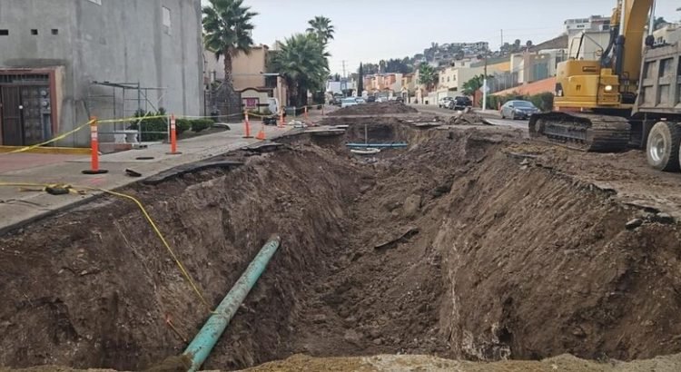 Socavón en Fraccionamiento Bugambilias será reparado por el Ayuntamiento de Tijuana