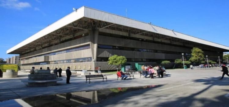 Oficial Mayor de Tijuana asegura que no se quedaron sin servicios médicos empleados municipales