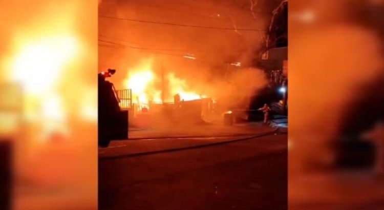 Mujer pierde la vida en incendio en la colonia Ignacio Ramírez
