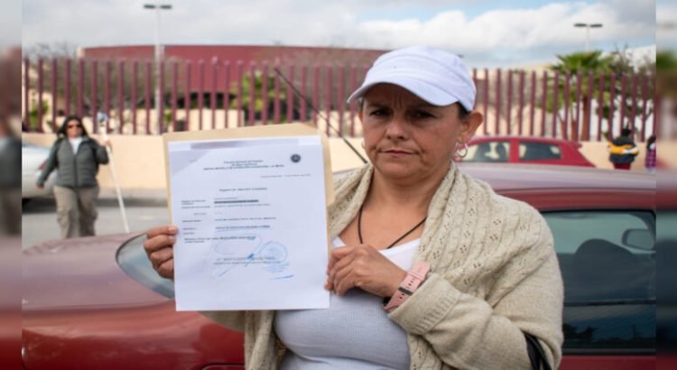 Amenazan de muerte a madre buscadora Bárbara Martínez tras tras encontrar una fosa en Tijuana