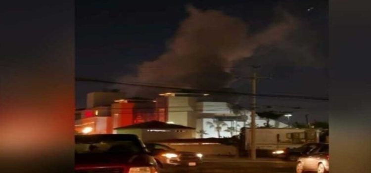 Se incendia cocina del Casino Caliente y desalojan el lugar