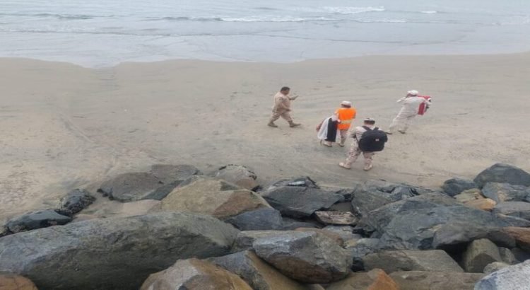 Buscan a siete militares perdidos en la costa de Baja California