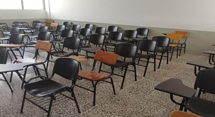 El gobierno de Baja California suspende clases el 6 de febrero en cinco municipios