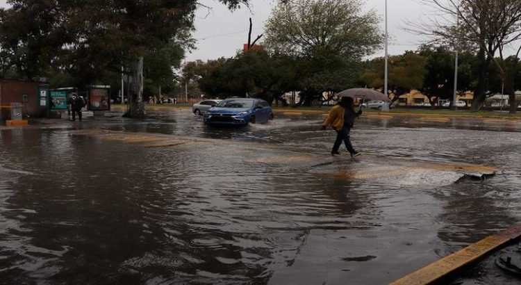 Declaran estado de alerta en Tijuana por fuertes lluvias