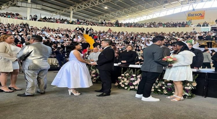 Más de mil 500 parejas contrajeron matrimonio “En Tijuana, el amor es para todos”