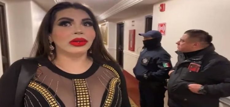 Sacan a la fuerza a Vanessa Labios 4K del Hotel Ticuán en Tijuana Sacan a la fuerza a Vanessa Labios 4K del Hotel Ticuán en Tijuana