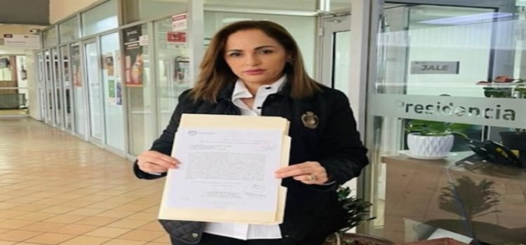 Regidora pide que se tome protesta a suplentes de regidores en Tijuana