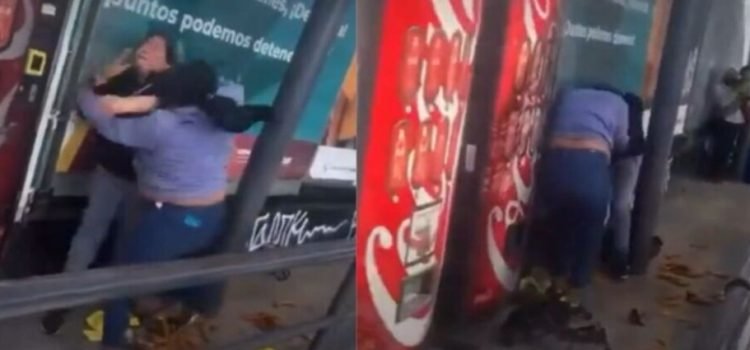 Señora y vendedora de churros se agarran a golpes