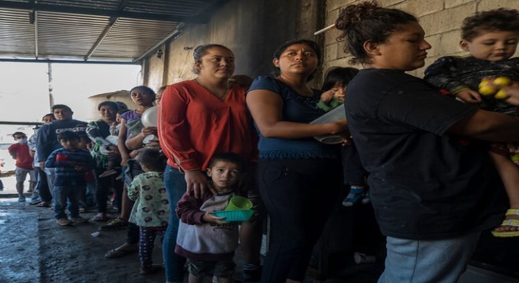 El 29 % de la comunidad en Tijuana son mujeres migrantes