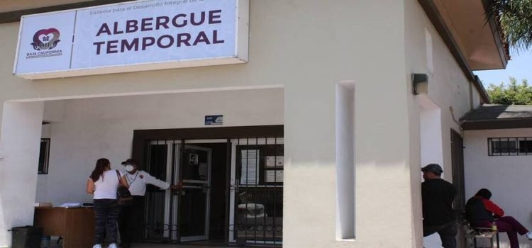 Roban  equipos de las oficinas del DIF estatal en Tijuana