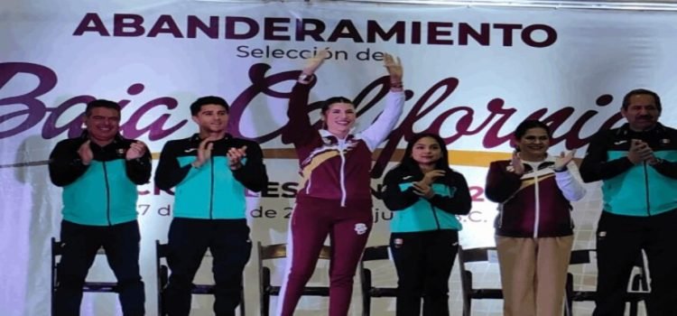 Marina del Pilar abandera a la delegación de atletas para los Nacionales Conade 2024