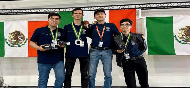 Tijuanenses se llevan cinco medallas en Robogames 2024 y primer lugar Bajabot 2024