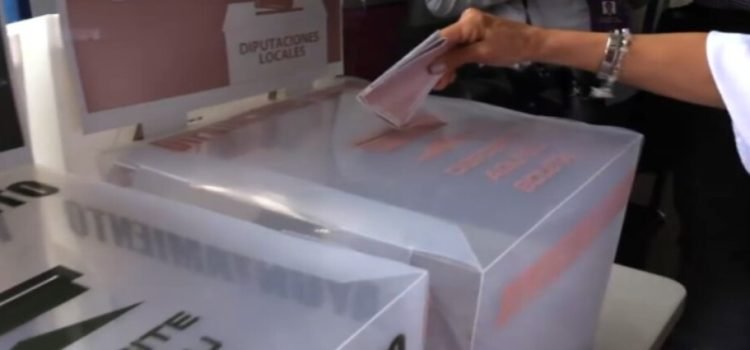 Migrantes mexicanos podrán votar en casillas especiales de Baja California