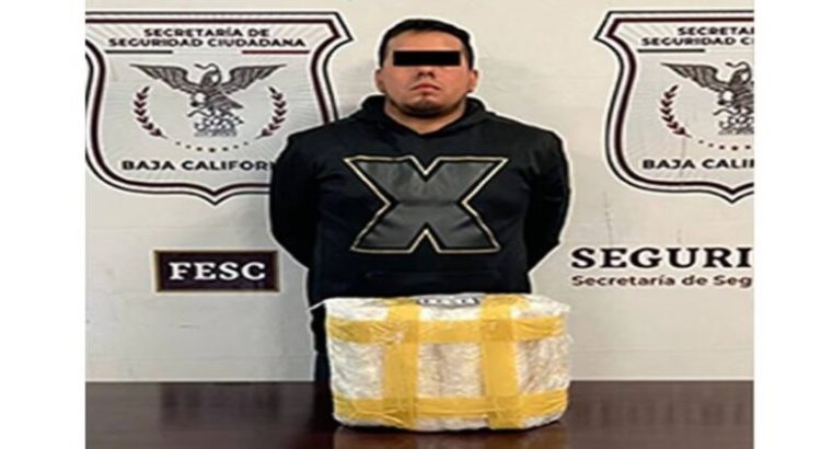 Detienen a hombre en posesión de 8.5 kilos de metanfetamina en Tijuana