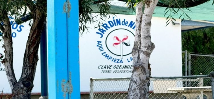 Denuncian a intendente por abusar de una menor en un kínder