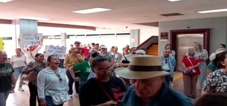 Exigen veto a reforma de niñez y adolescencia trans
