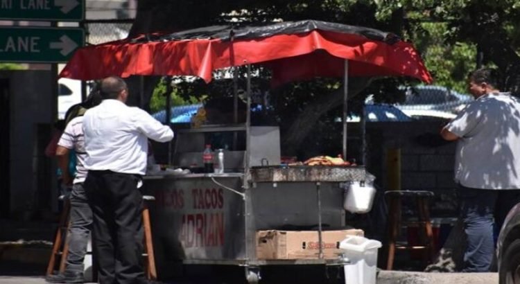 Comercio ambulante debe cumplir con el programa “Atrapa la grasa”