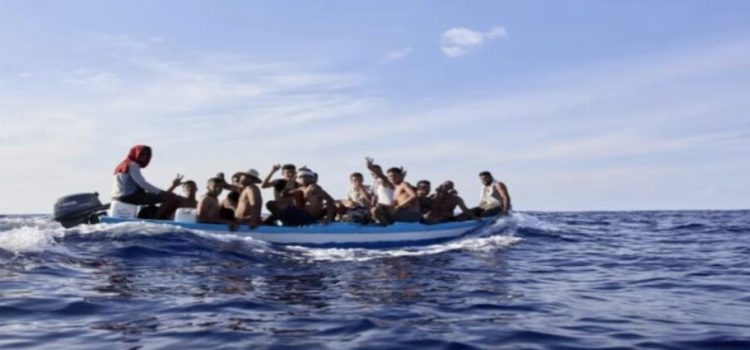 Acusan a nueve mexicanos de tráfico de migrantes por mar