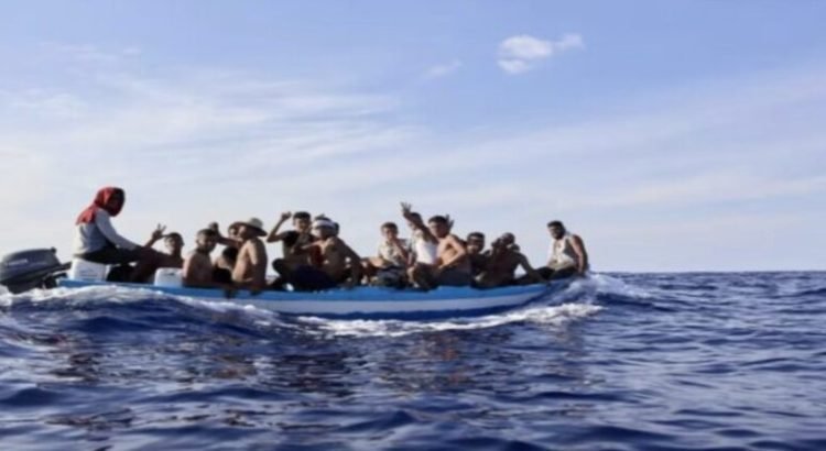 Acusan a nueve mexicanos de tráfico de migrantes por mar