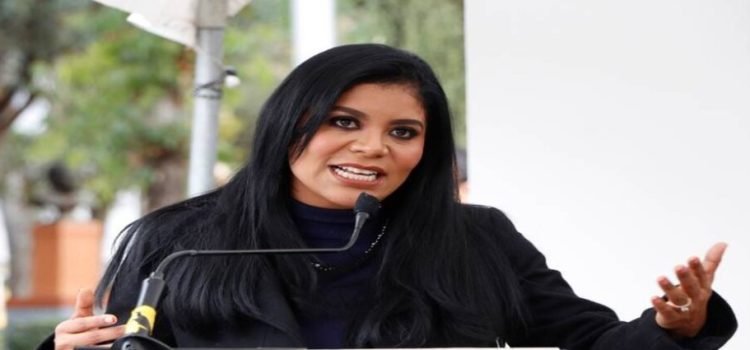 Montserrat Caballero emprenderá acciones legales contra regidores faltistas