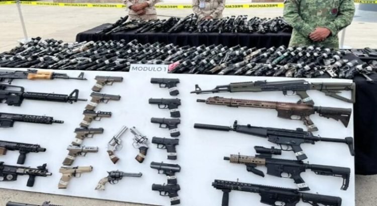 Destruyen más de mil armas decomisadas en Tijuana