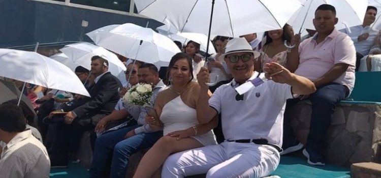 152 parejas se dieron el “sí” en ceremonia colectiva en Playas de Tijuana