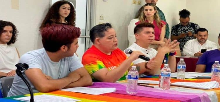 Comunidad LGBT entrega pliego con 32 propuestas de ley al Congreso de BC