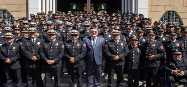 Celebran en Tijuana los 102 años de fundación de los Bomberos