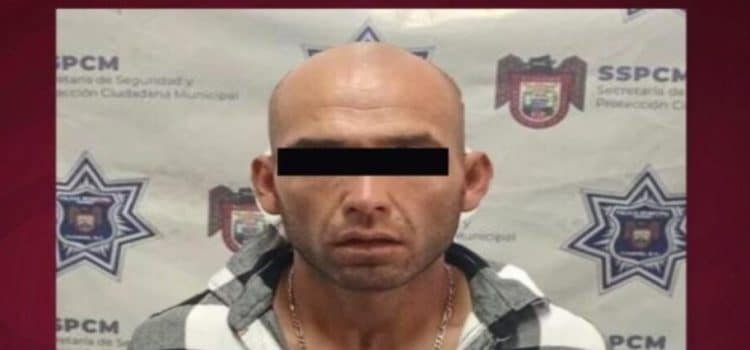 Detienen a hombre por transportar un cuerpo