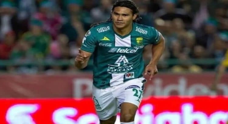 Carlos ‘Gullit’ Peña debuta en la ‘talacha’ del futbol rápido en Tijuana